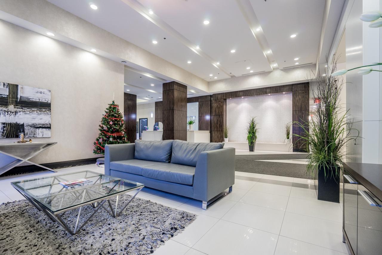 Aaira Suites Grand Trunk טורונטו מראה חיצוני תמונה